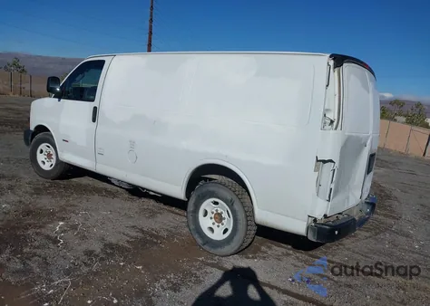 2019 Chevrolet Express 2500 Work Van из США, поврежденный, VIN 1GCWGAF11K1228565